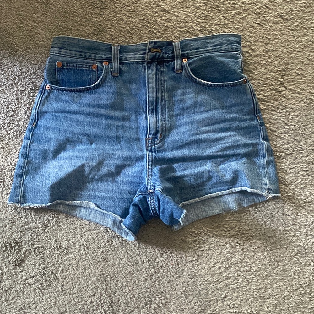 Highwasted Jean Shorts